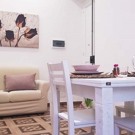 Casacrizia Apartment Cagliari Bagian luar foto