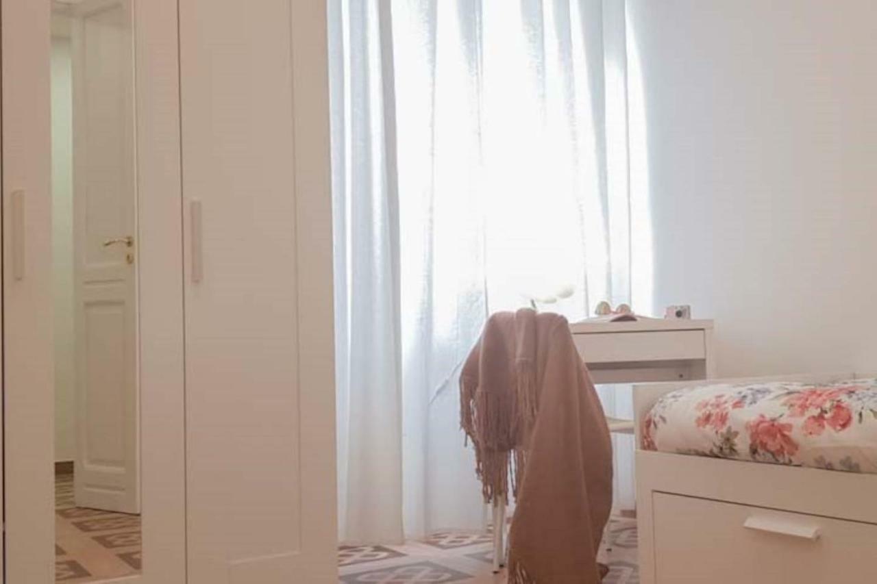Casacrizia Apartment Cagliari Bagian luar foto