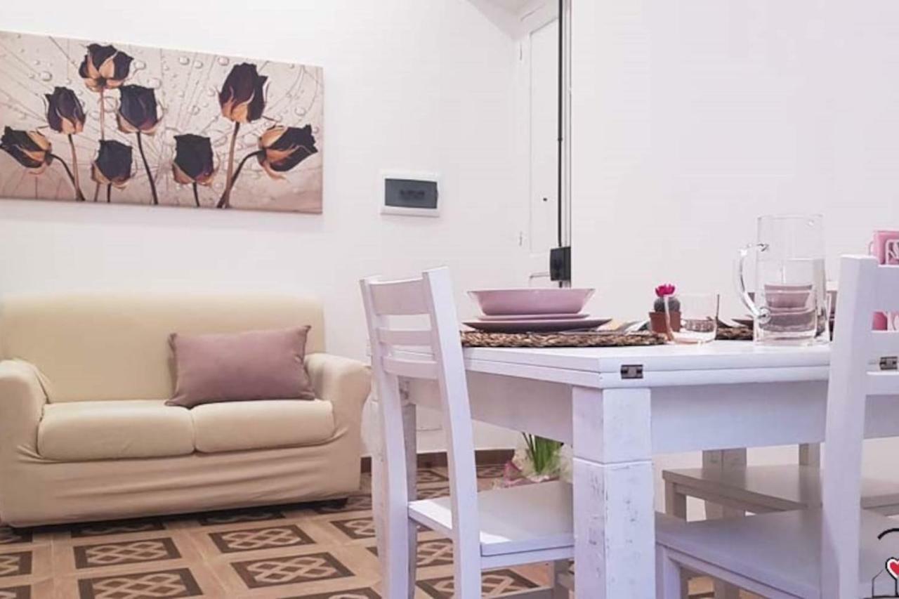 Casacrizia Apartment Cagliari Bagian luar foto